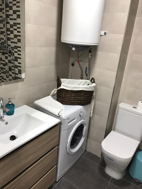 Benalbeach Apartment Ana 贝纳尔马德纳 外观 照片