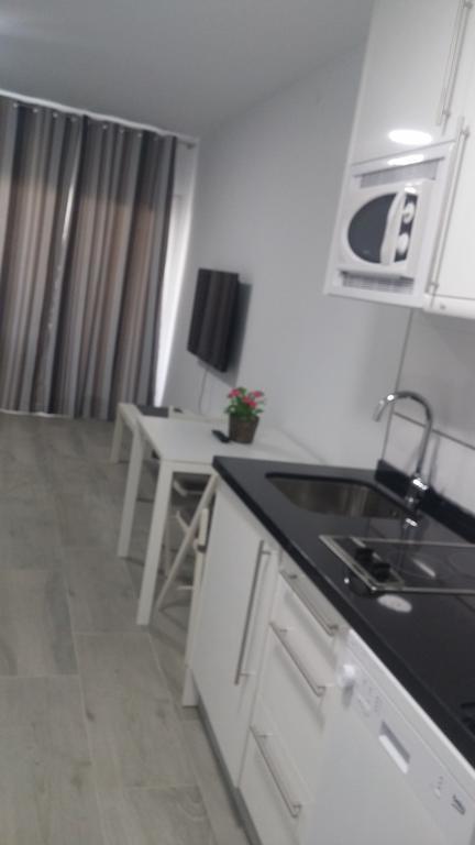 Benalbeach Apartment Ana 贝纳尔马德纳 外观 照片