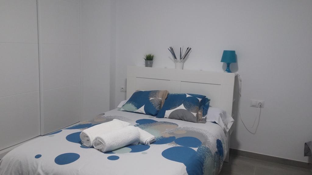 Benalbeach Apartment Ana 贝纳尔马德纳 外观 照片